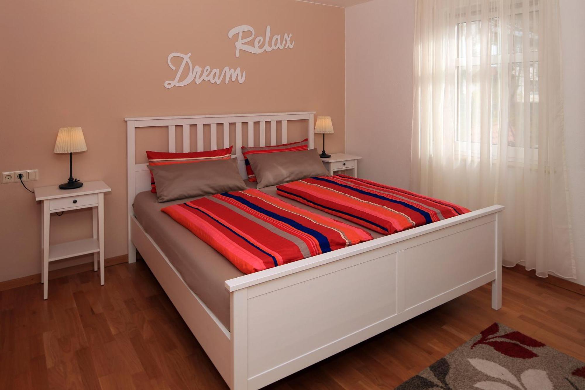 Haus Am Sonnenhuegel Apartment Бад Урах Екстериор снимка