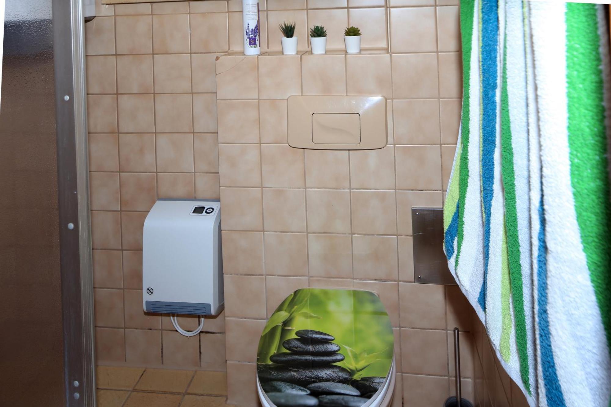 Haus Am Sonnenhuegel Apartment Бад Урах Екстериор снимка