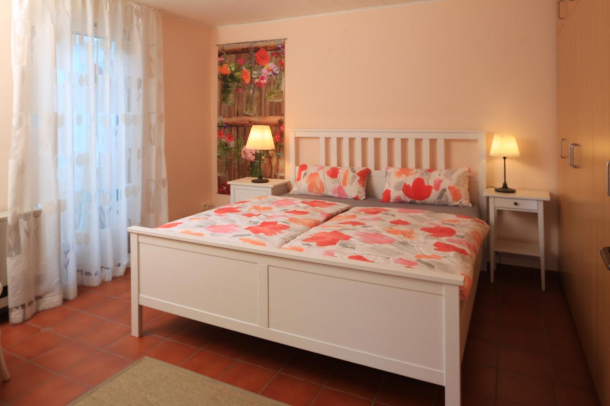 Haus Am Sonnenhuegel Apartment Бад Урах Екстериор снимка